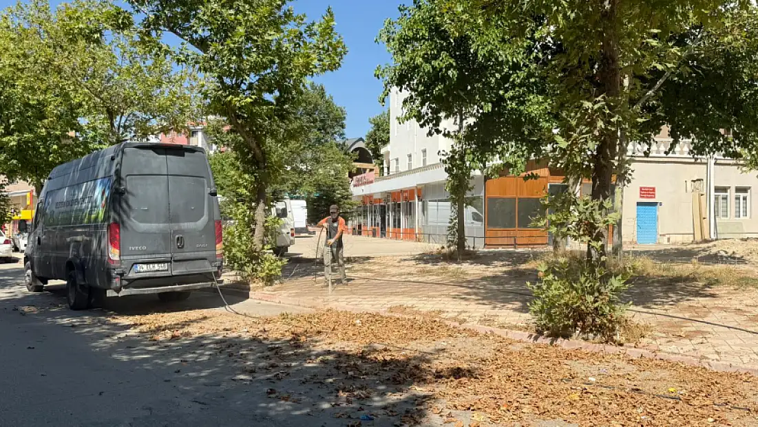 Abdullahpaşa Mahallesi'nde kapsamlı temizlik çalışması