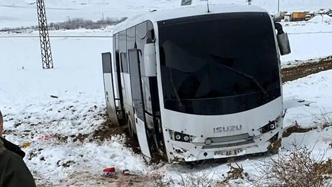Son Dakika: Ağrıʹda Gürbulak Gümrük Müdürlüğüʹne ait araca roketli saldırı düzenlendi