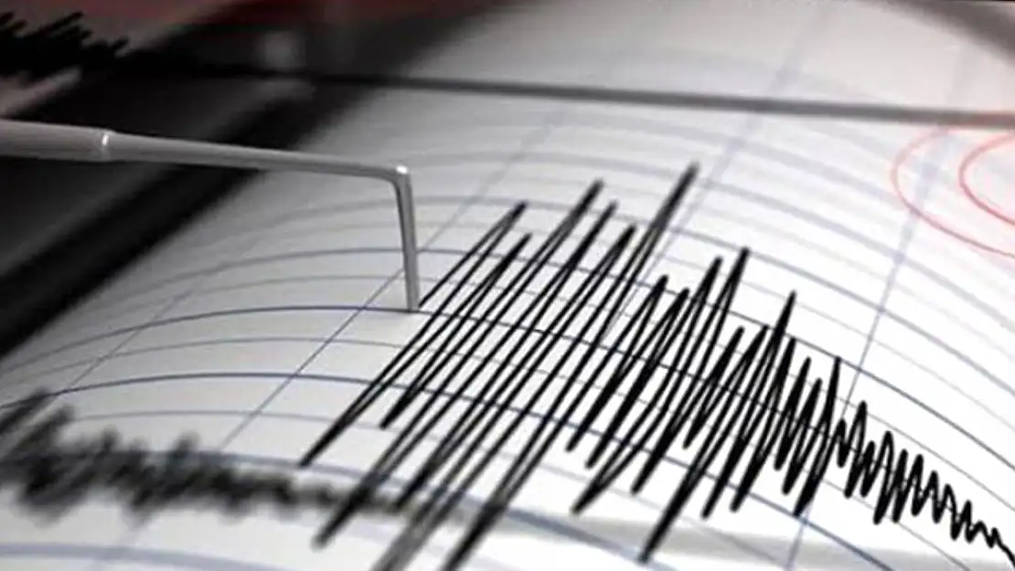 Ankara 12 dakikada 3 kere sallandı