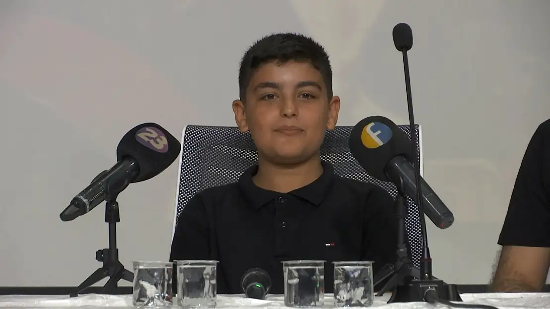 Başarı ödüllendirildi! LGS birincisi Bulut'a tam burs imkanı