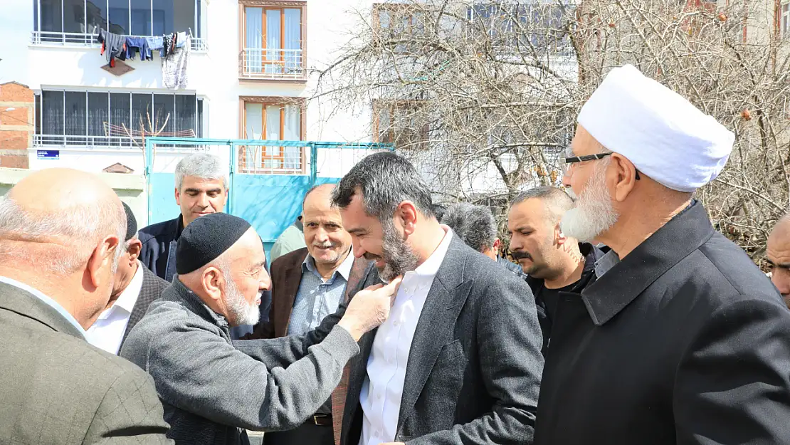 Başkan Şerifoğulları, Kırklar Mahallesi'nde vatandaşlarla buluştu