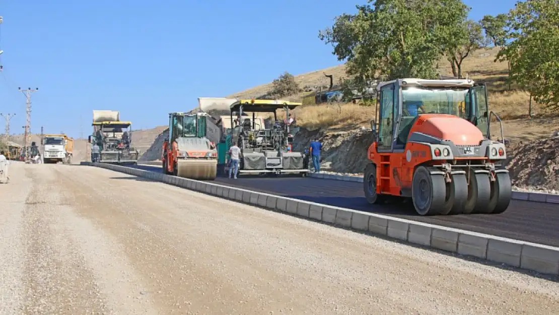 Beyyurdu Yolu, çalışmaların ardından trafiğe açıldı 