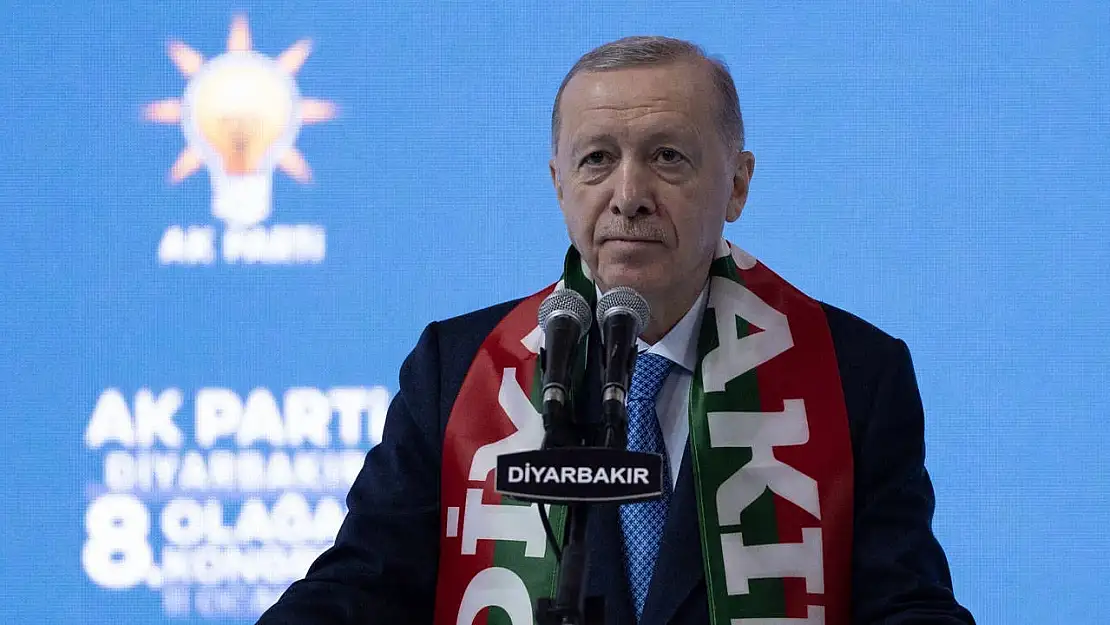 Cumhurbaşkanı Erdoğan: Elazığ Diyarbakır hızlı demiryolu projesi etüt çalışması sürüyor