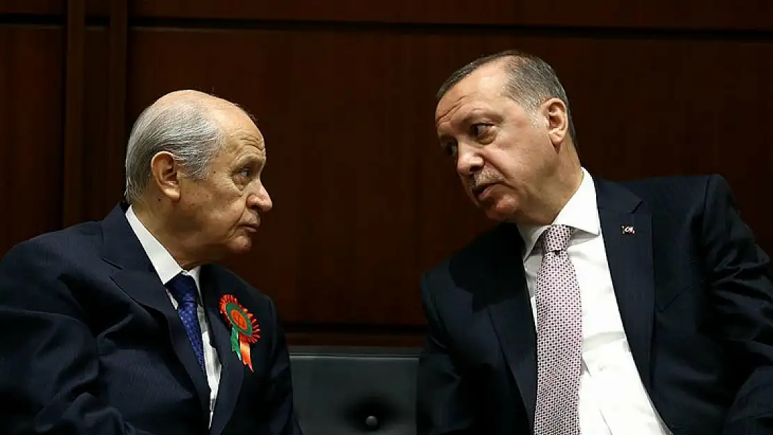 Devlet Bahçeli'den Cumhurbaşkanı Erdoğan'a tebrik telefonu