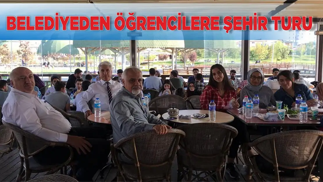 Belediyeden Öğrencilere Şehir Turu