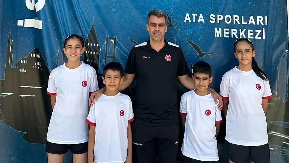 Elazığ Badminton'da yeniden sahnede