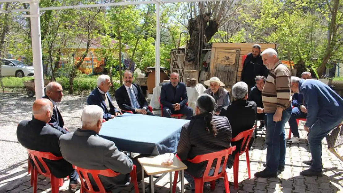 Elazığ Bağımsız Milletvekili Adayı Prof. Dr. Bilal Çoban, Maden ve Gezin ilçelerine ziyarette bulundu