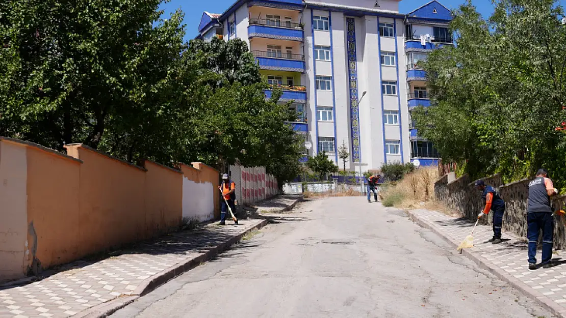 Elazığ Belediyesi'nden kapsamlı temizlik çalışmaları