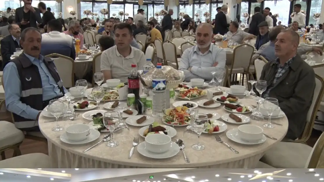 Elazığ Belediyesi personelleriyle iftar programında buluştu