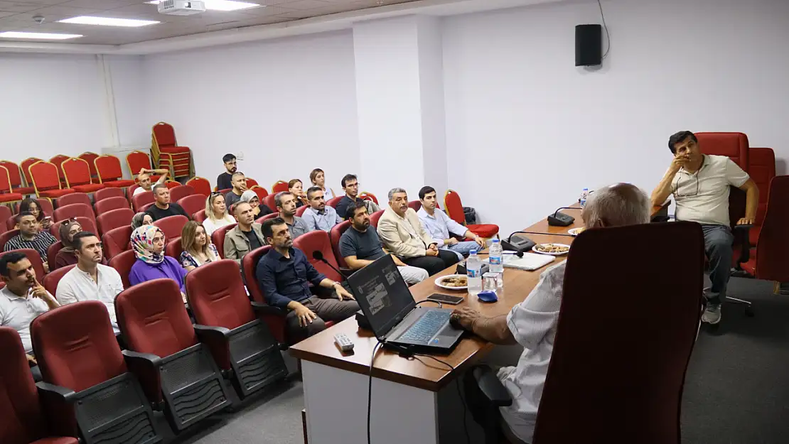 Elazığ'da bir ilk: Havalı ve ateşli silahlar aday hakem kursu düzenleniyor
