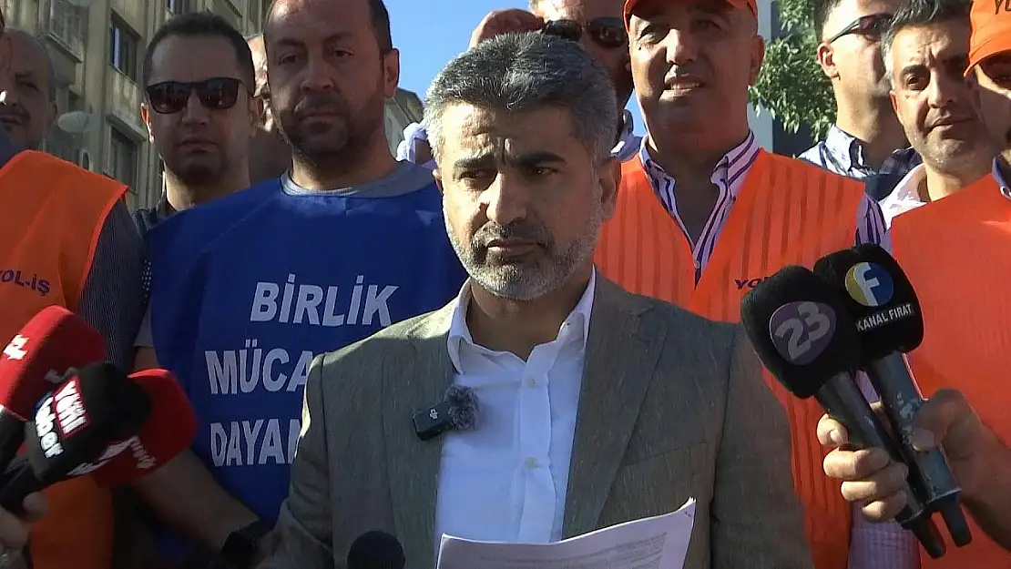 Elazığ'da işçiler meydana döküldü
