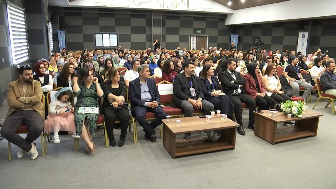 Elazığ'da Psikoloji zirvesi