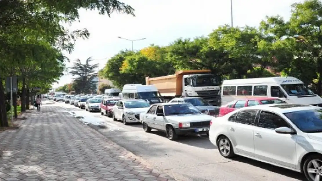 Elazığ'da trafiğe kayıtlı araç sayısı kaç?