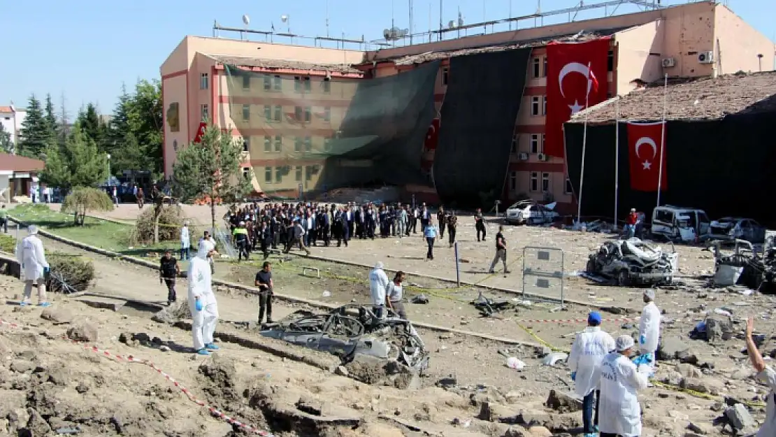 Elazığ Emniyet Müdürlüğüne saldırı düzenleyen terörist öldürüldü 