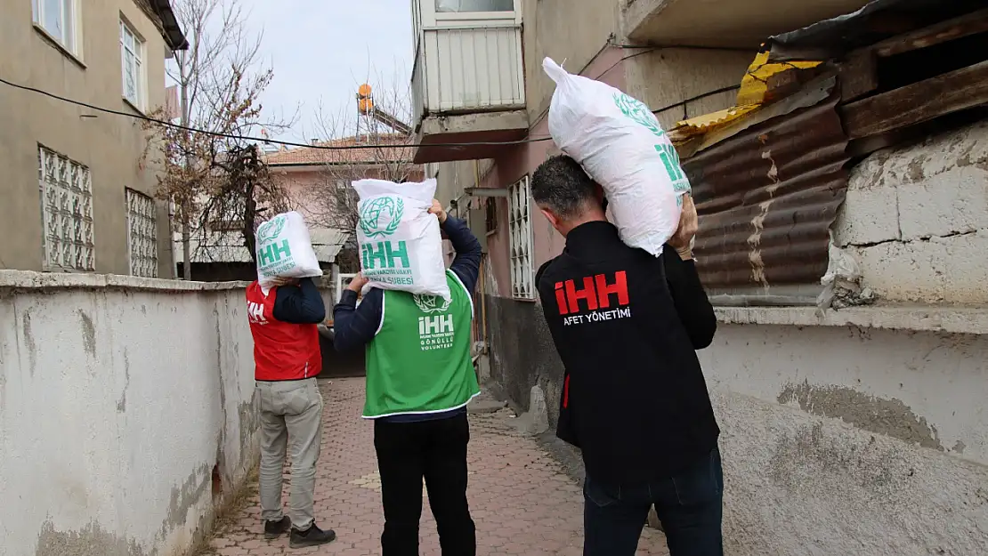 Elazığ İHH ramazan yardımlarını sürdürüyor