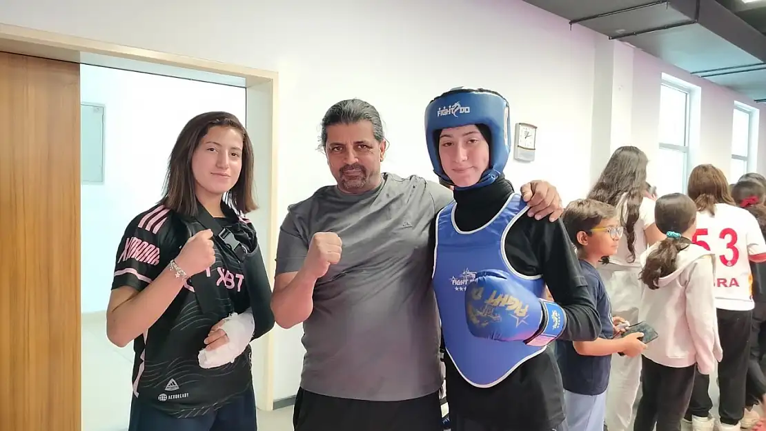 Elazığlı sporcular Malatya'da şampiyonluk rüzgârı estirdi