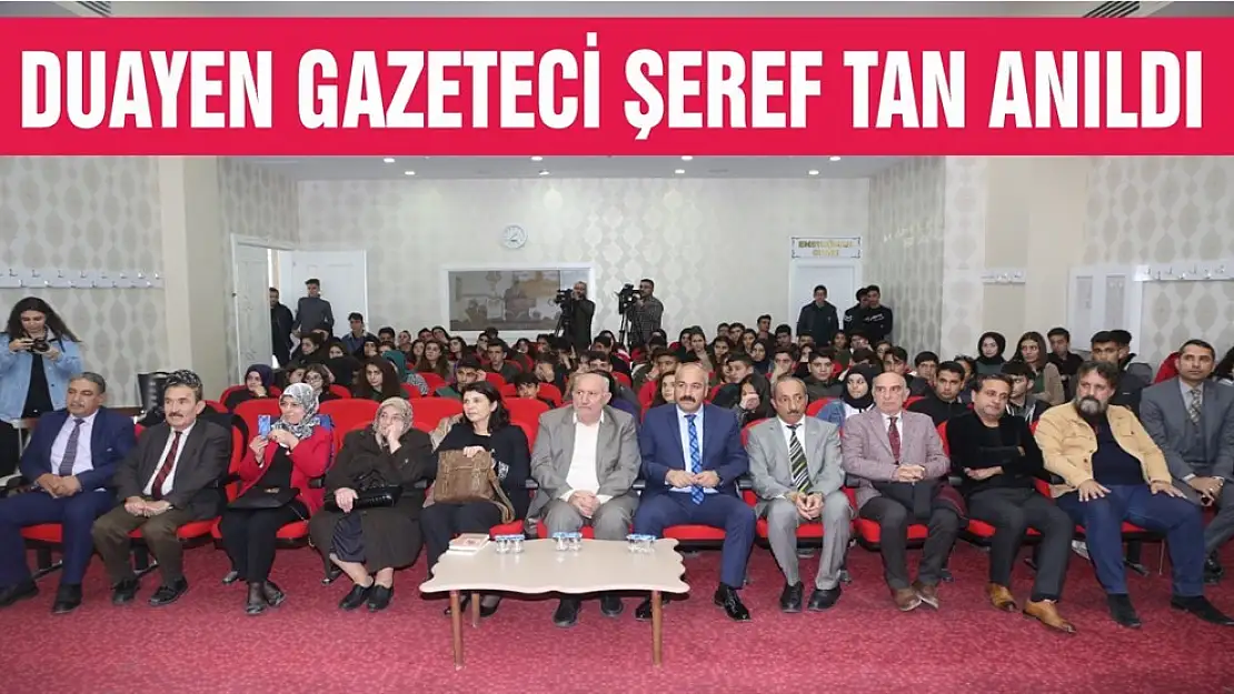 Gazeteci - Yazar Şeref Tan Anıldı