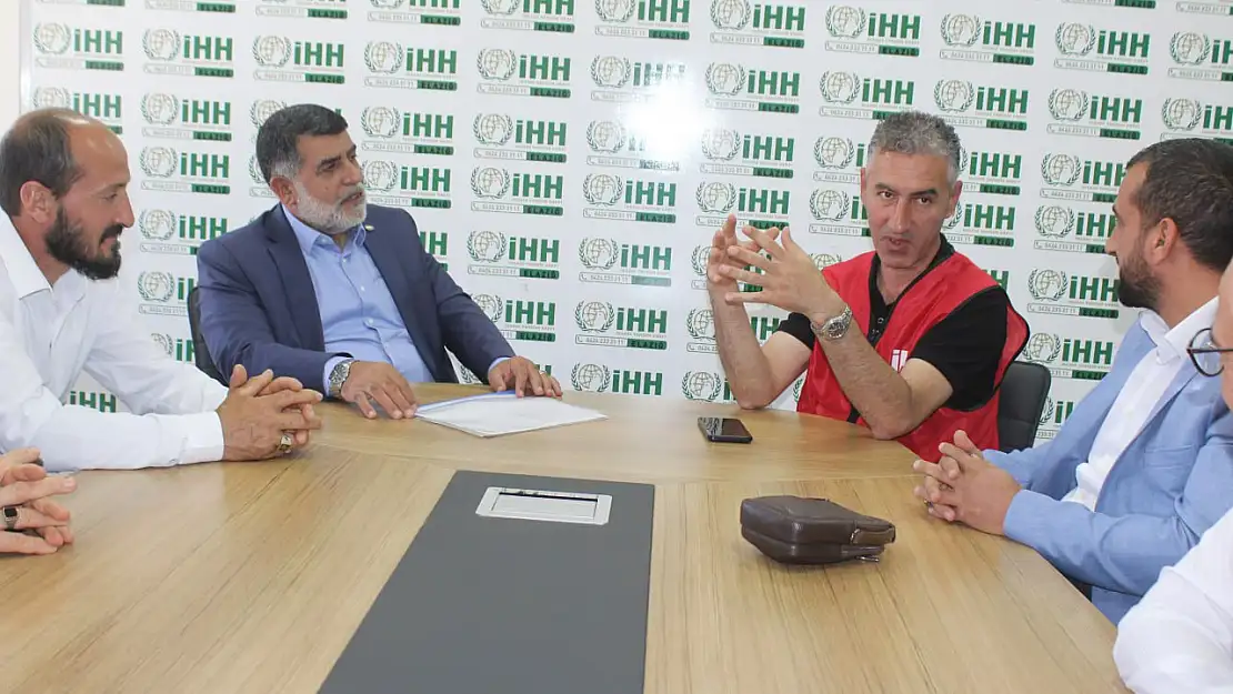 HÜDA PAR'dan STK ziyaretleri