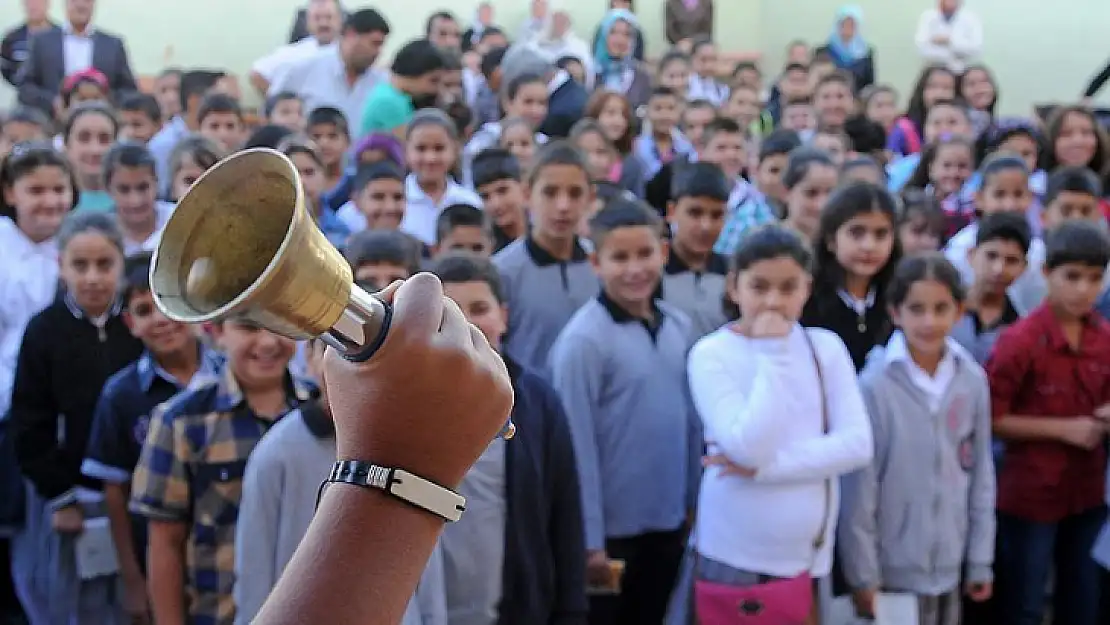 İlk ders zili çaldı