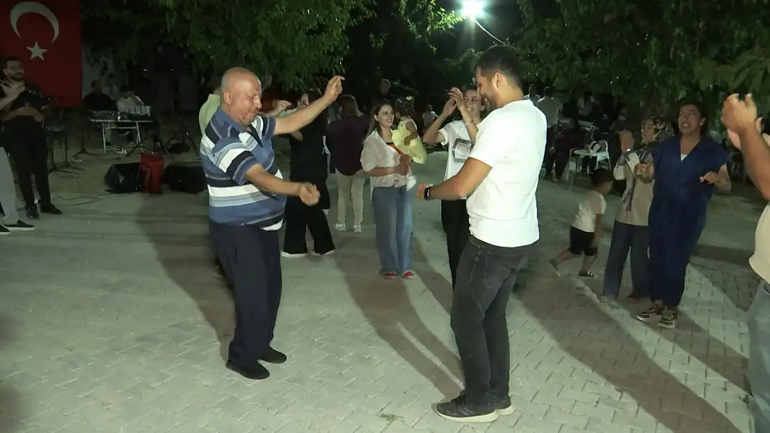Kavakpınarlılar geleneksel birlik yemeğinde buluştu