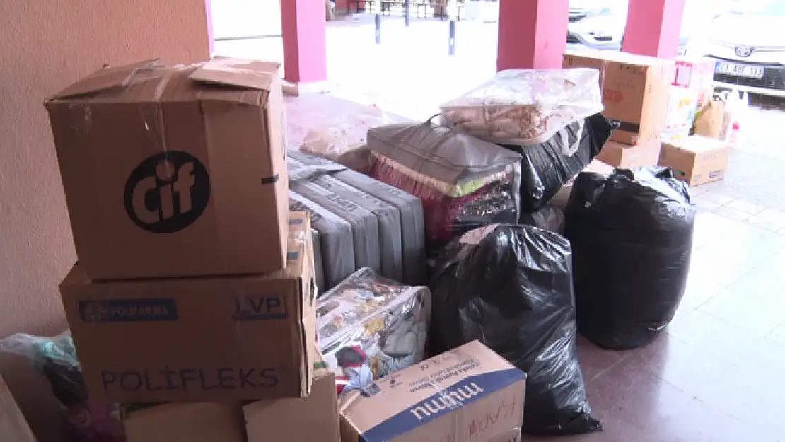 Memur Sen Elazığ Temsilciliğinden depremzedelere yardım eli