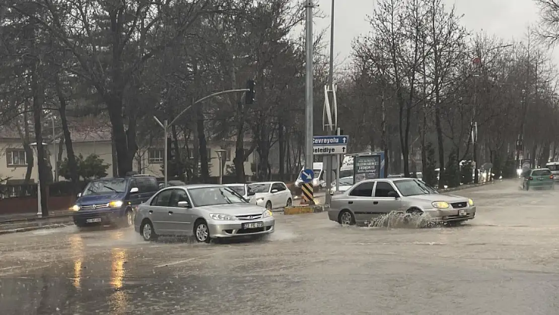 Meteoroloji'den Elazığ'a sağanak yağış uyarısı! 