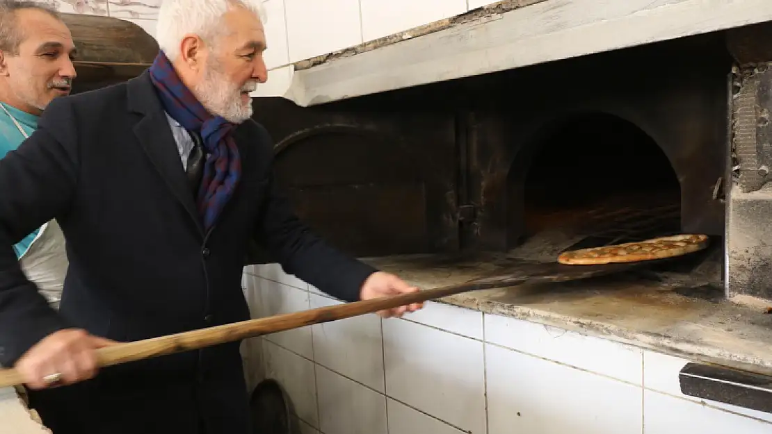 MHP adayı Aygen, vatandaşlar ile buluşmaya devam ediyor