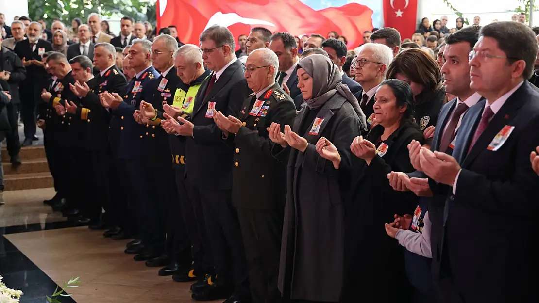 Şehit Fethi Sekin, şehadetinin 8. yılında İzmir Adliyesi'nde anıldı