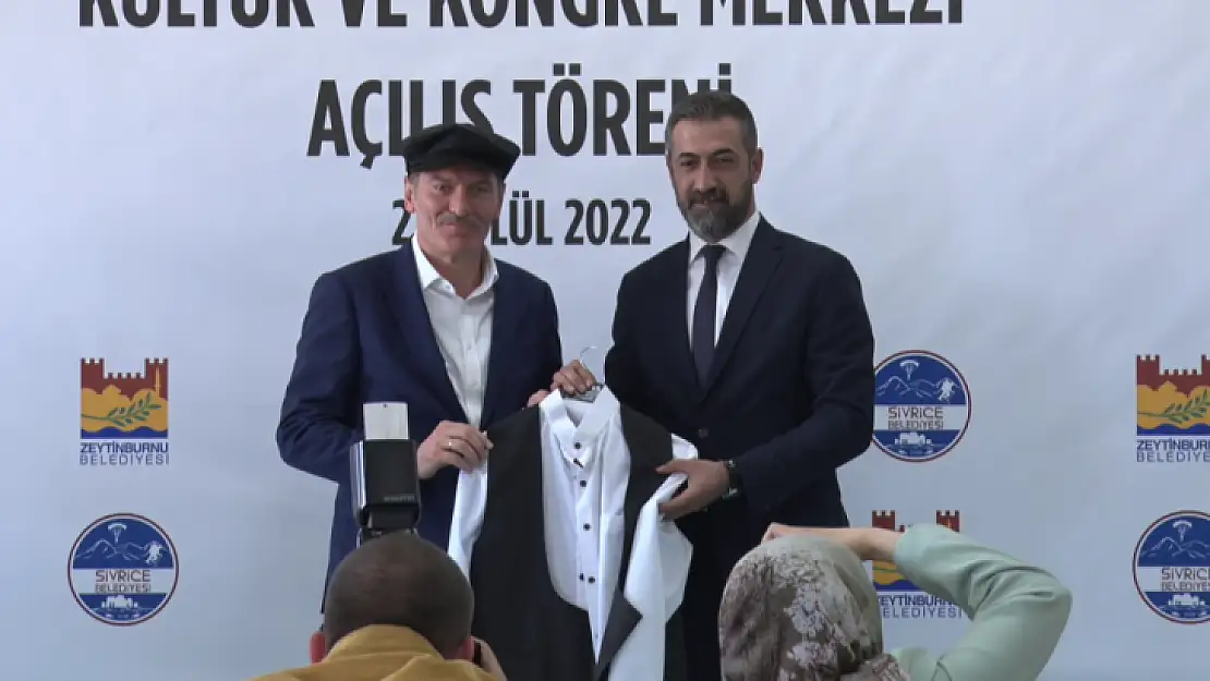 Sivrice Kültür ve Kongre Merkezi hizmete açıldı 