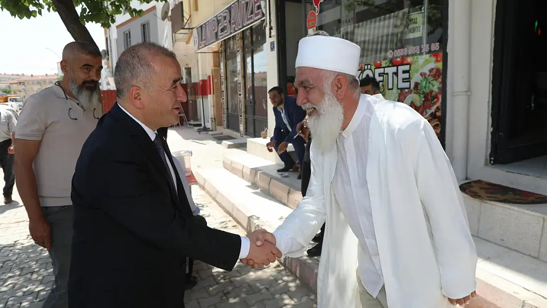 Vali Hatipoğlu'ndan, Olgunlar Mahallesi esnafına ziyaret