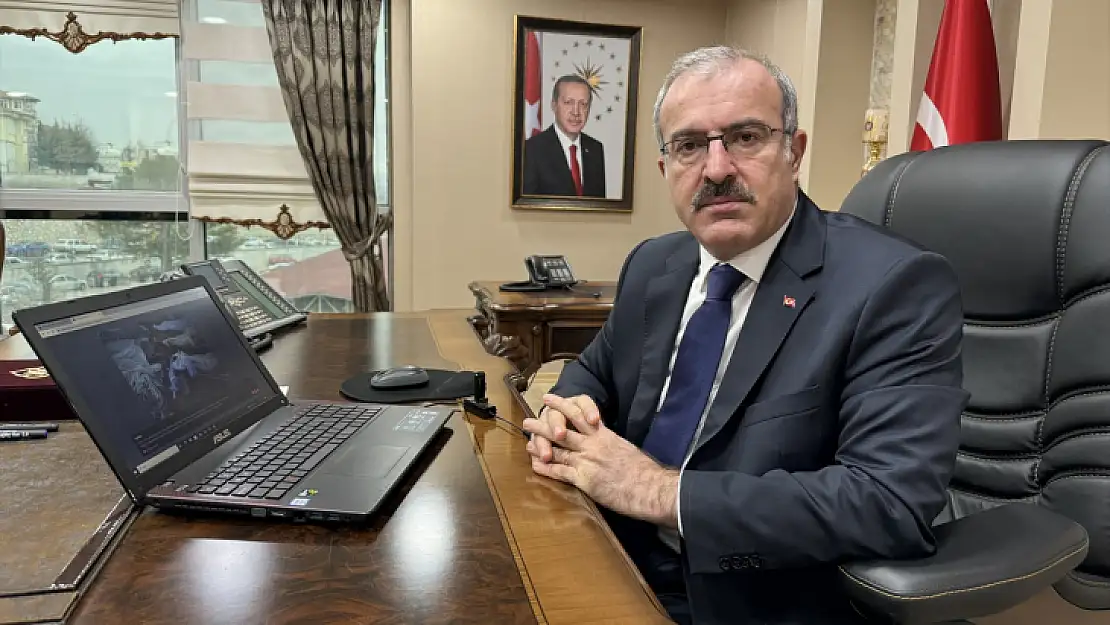 Vali Toraman, AA'nın 'Yılın Kareleri' 2023 oylamasına katıldı