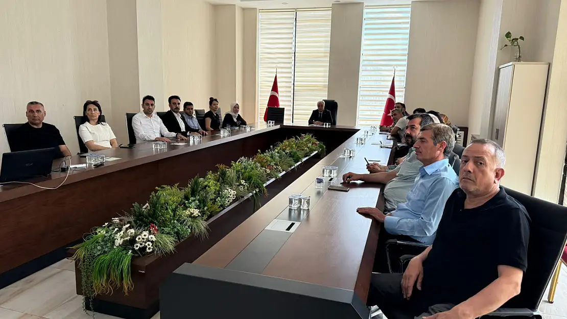 Valilik personeline etik ve etik ilkeleri eğitimi verildi