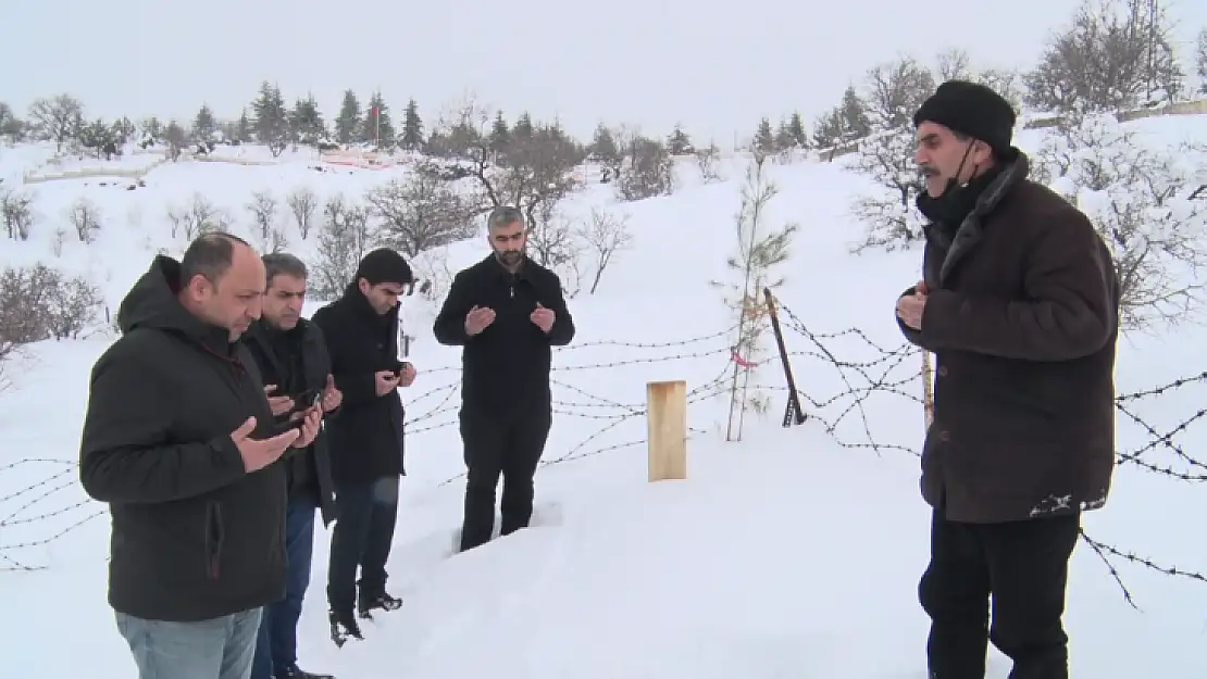 Yeni Başkan Evsen'den merhum Bozkurt'un kabrine ziyaret 