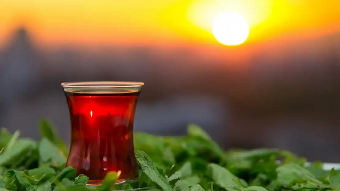 Zam yağmuru devam ediyor! Zamlardan çayda nasibini aldı