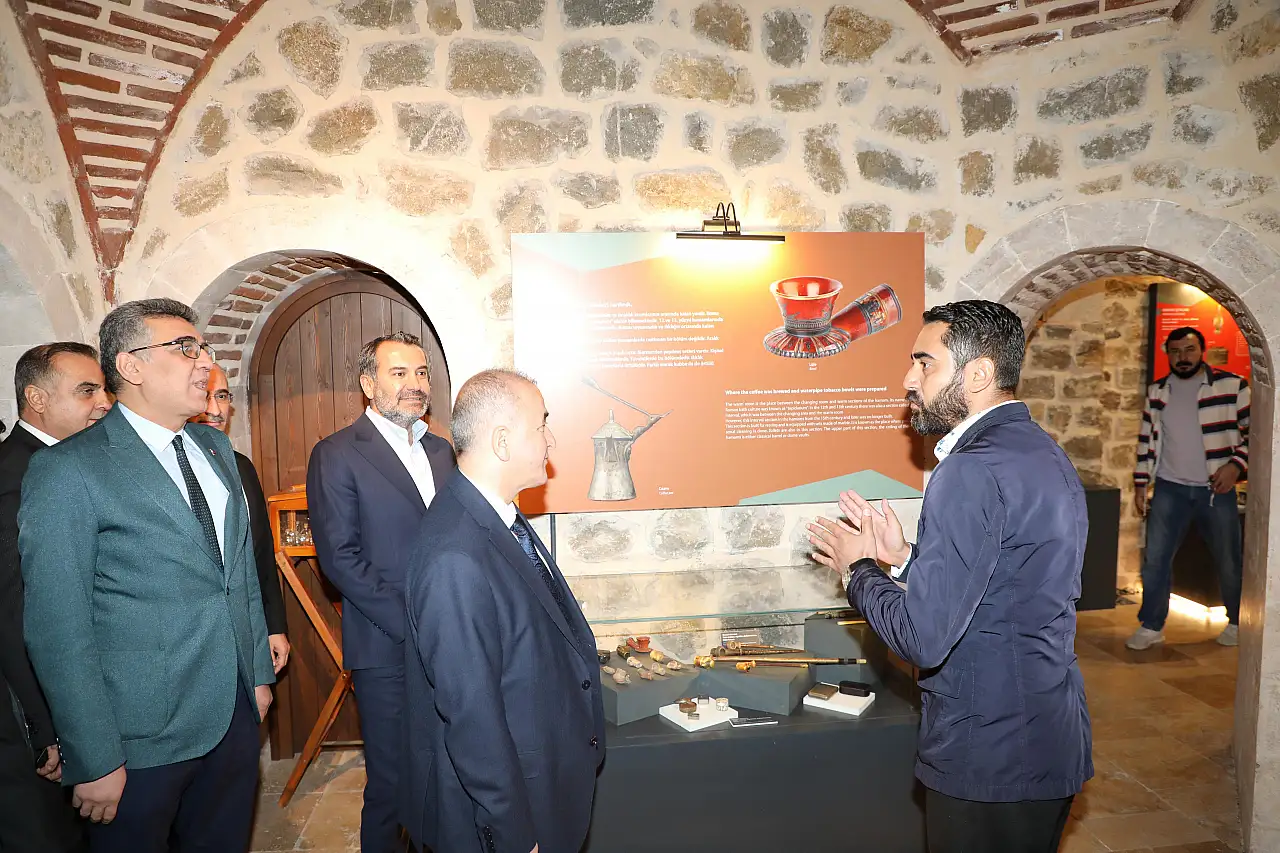 Vali Hatipoğlu ve Başkan Şerifoğulları, Elazığ Belediyesi'nin şehre kazandırdığı eserleri inceledi