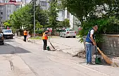 Cumhuriyet Mahallesi'nde kapsamlı temizlik çalışması