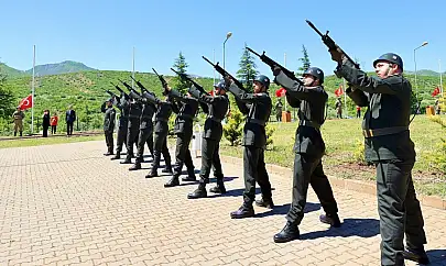Bingöl'de 33 şehidimiz için anma töreni
