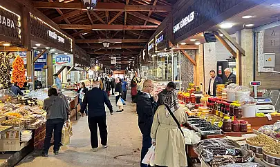 Elazığ Kapalı Çarşısı yaz aylarında ziyaretçi akınına uğruyor