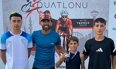 Elazığlı sporculardan Türkiye Şampiyonası'nda çifte şampiyonluk