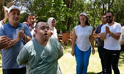 Engelsiz Yaşam Merkezi'nden anlamlı buluşma