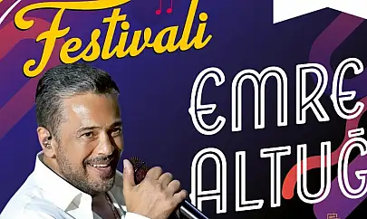 Ünlü sanatçı Emre Altuğ hayranlarıyla buluşuyor