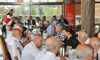 Vali Hatipoğlu'ndan Şehit ve Gazi Babalarına anlamlı ziyaret