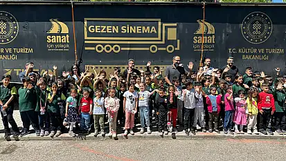 Gezen Sinema Tırı Elazığ'da binlerce çocuğu sinemayla buluşturuyor