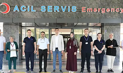 FÜ Hastanesi Başhekim Yardımcısı YUR, hasta ve görevli personeli ziyaret etti