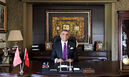 Gürsel Erol'dan Elazığspor'a Destek: Takımın konaklama giderlerini üstlendi!