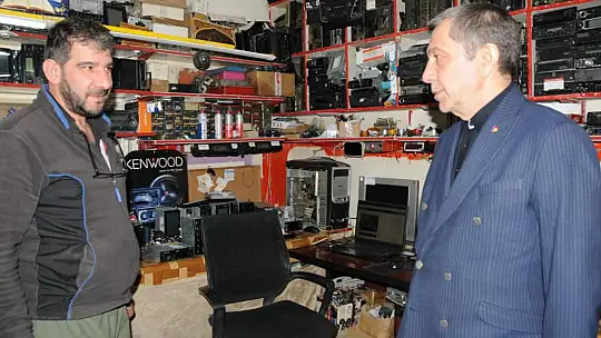 Başkan Adayı Şekerdağ, Sanayi Sitesi esnaflarıyla bir araya geldi
