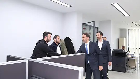 Başkan adayı Duran'dan resmi kurum ve esnaf ziyareti
