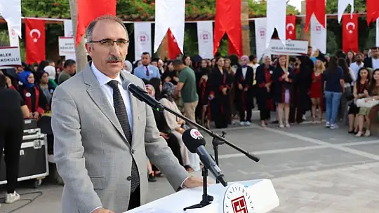 Fırat Üniversitesi'nde mezuniyet heyecanı