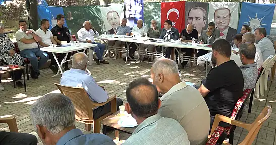 AK Parti heyeti Çöteli Köyü'nde vatandaşların sorunlarını dinledi