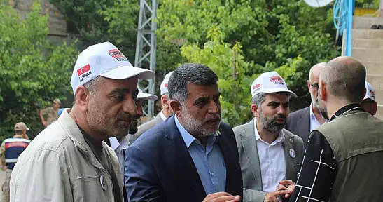 Hüda Par il teşkilatı esnafla bir araya geldi